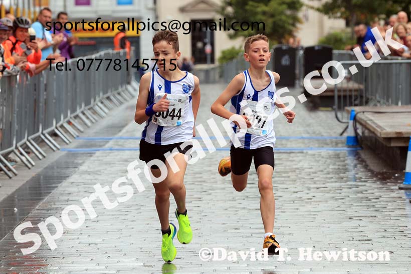 Junior 3k, 2024 Darlington 10k and Junior 3k Road Race.  Photo: David T. Hewitson/Sports for All Pics
